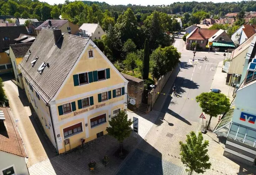 Отель Garni Zur Krone