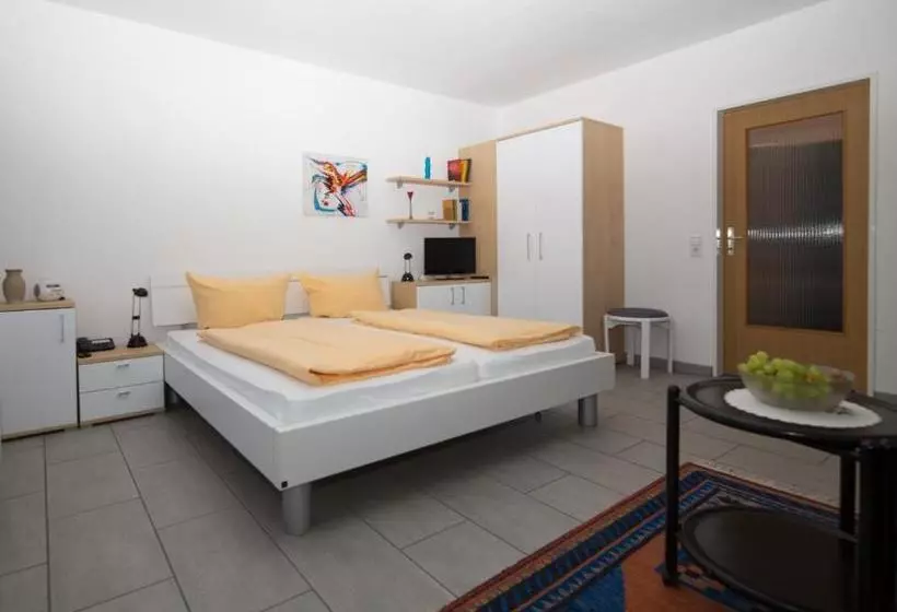 ホテル Kur Und Ferienappartements Interest