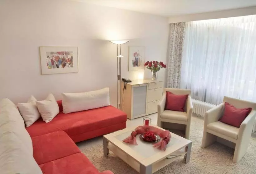 ホテル Kur Und Ferienappartements Interest