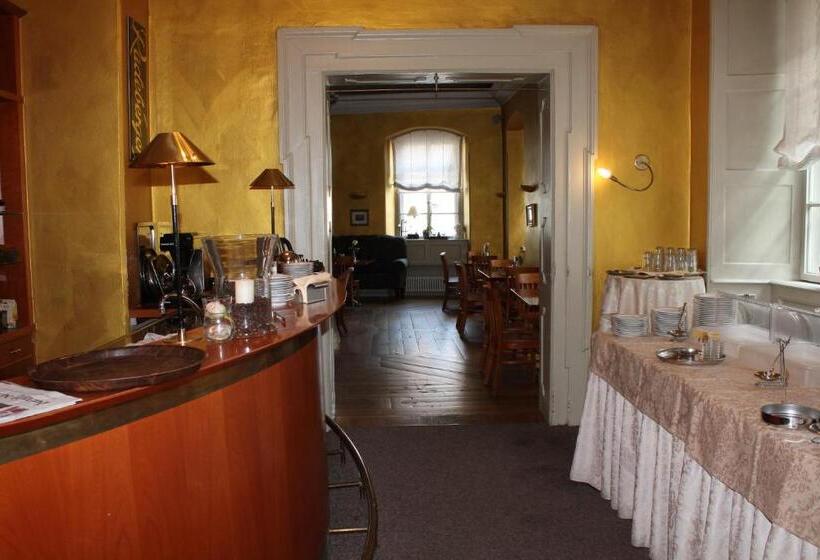 Hotel Palais Schrottenberg