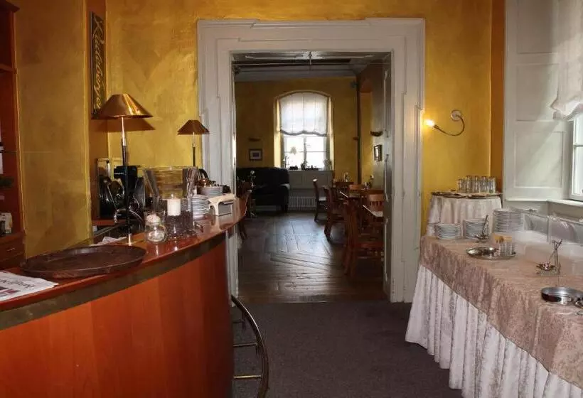 فندق Palais Schrottenberg