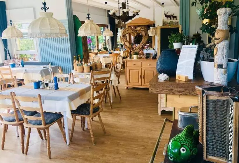 Отель Restaurant Berghof