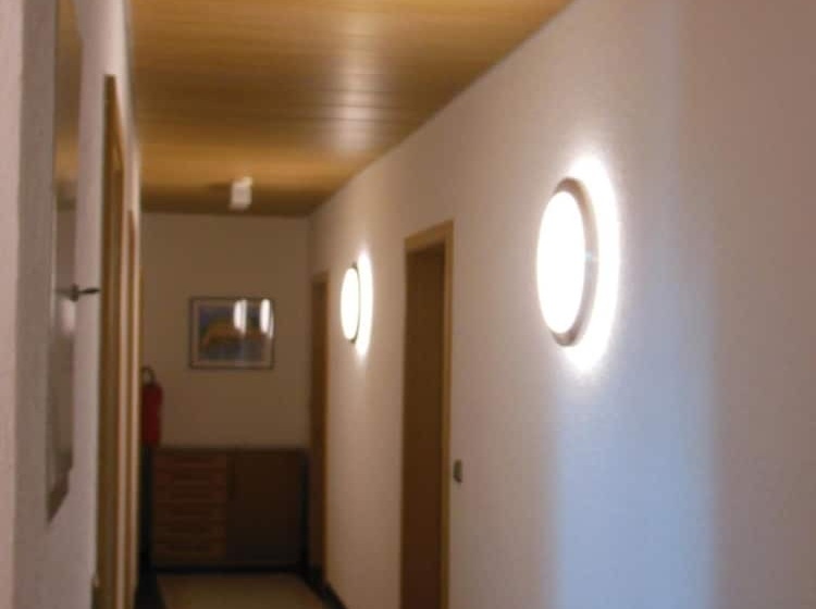 فندق & Restaurant Zum Ochsen  Ox Distillery