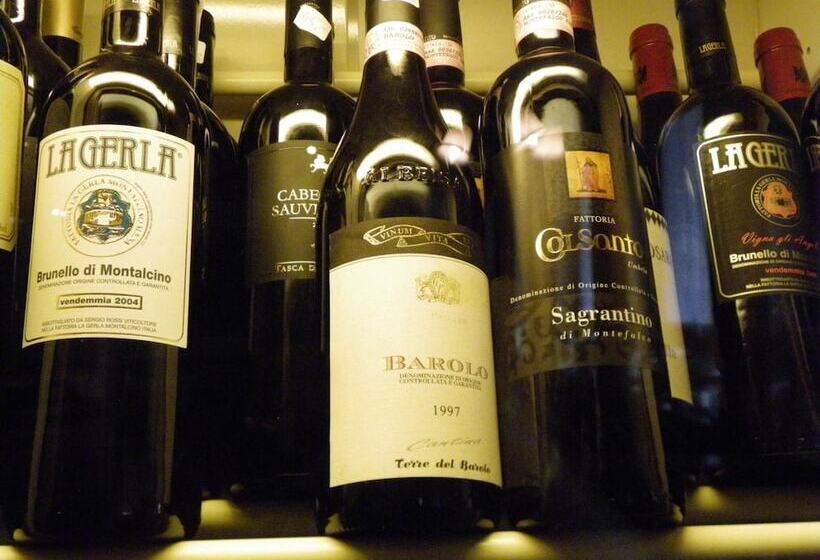 فندق & Restaurant Zum Ochsen  Ox Distillery