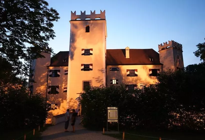 Schlossparkhotel Mariakirchen