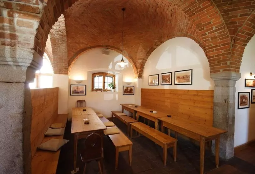 Schlossparkhotel Mariakirchen