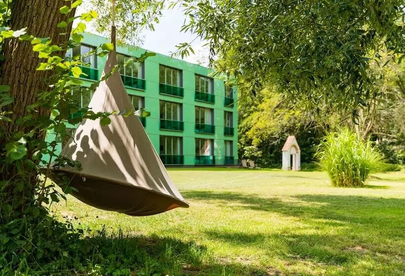 Schlossparkhotel Mariakirchen