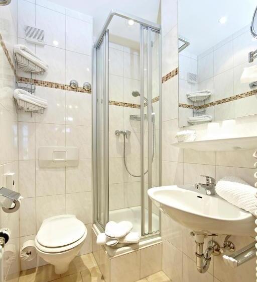 酒店 Vier Jahreszeiten