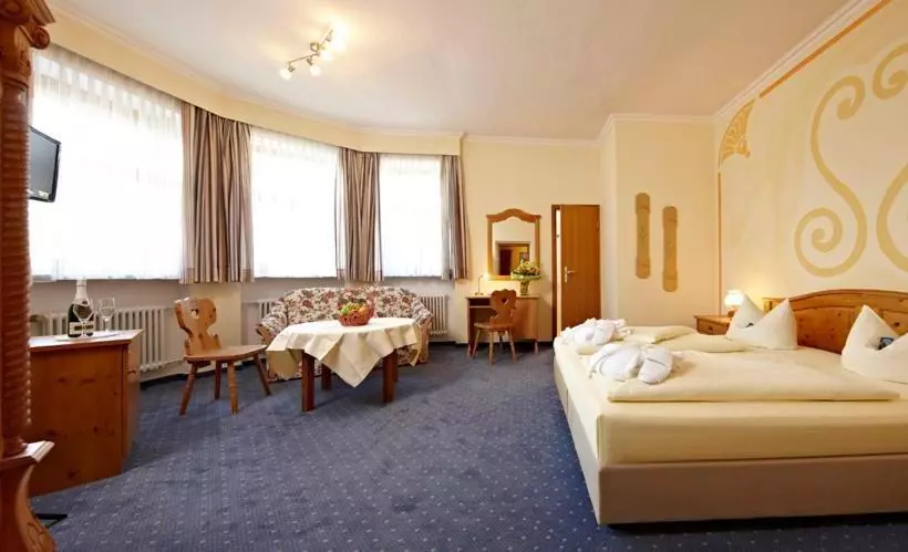 Hotel Vier Jahreszeiten