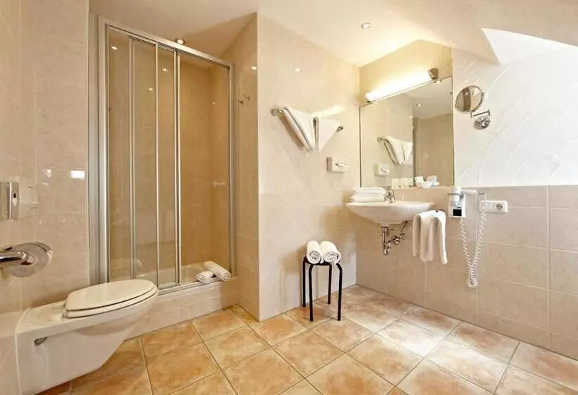 Hotel Vier Jahreszeiten