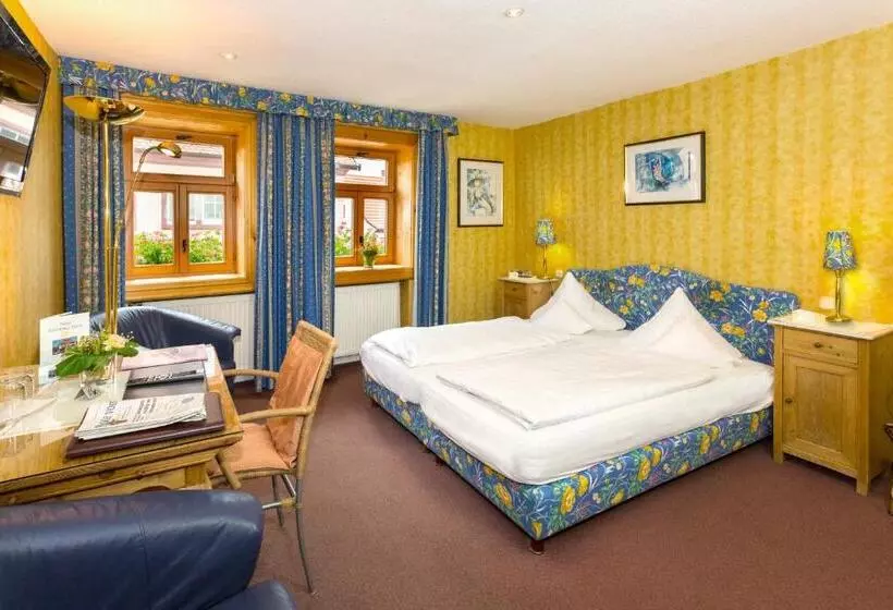 Отель Weinhaus Stern