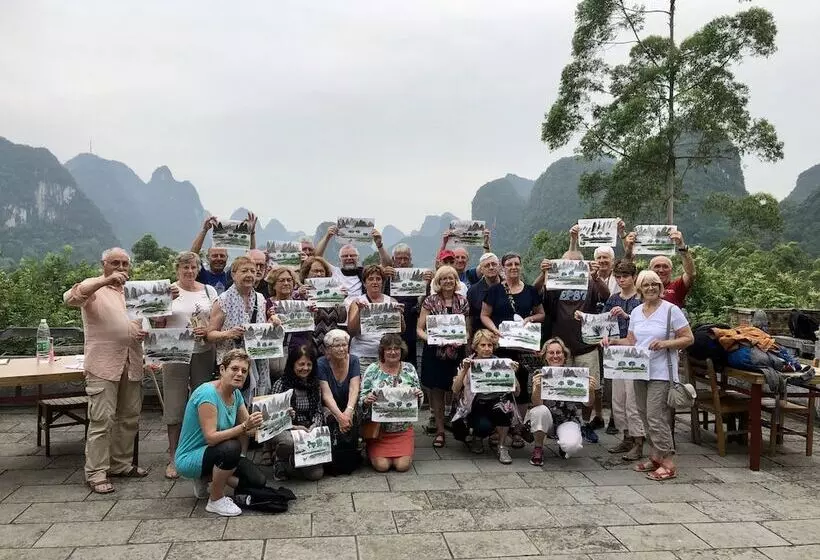 Hotel Riverside Retreat