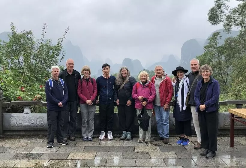 Hotel Riverside Retreat