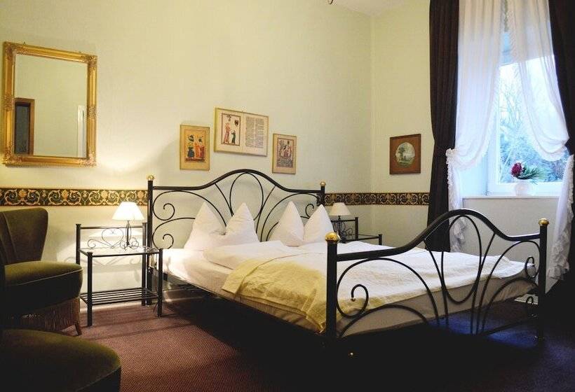 ホテル Zum Schwan