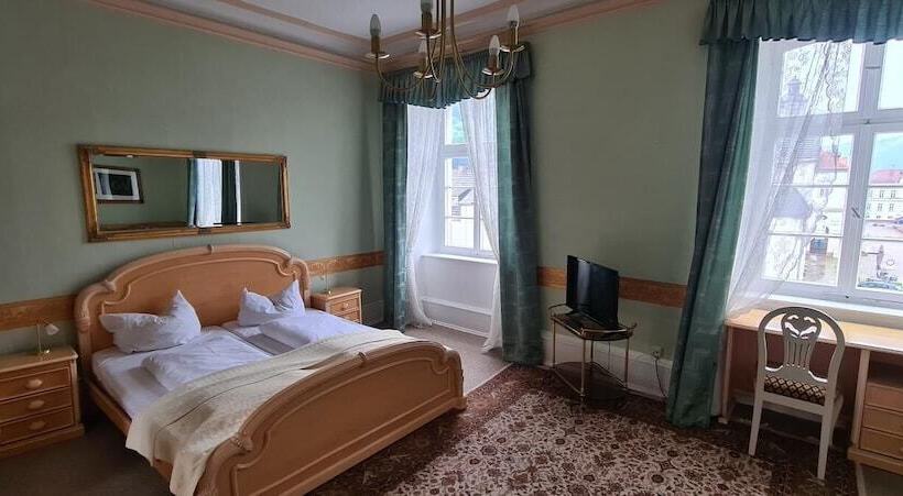 ホテル Zum Schwan