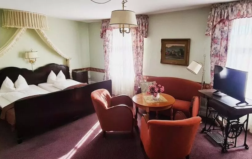 ホテル Zum Schwan