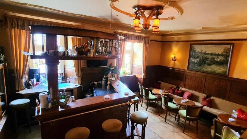 ホテル Zum Schwan