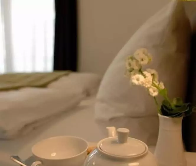 Отель Zum See Garni