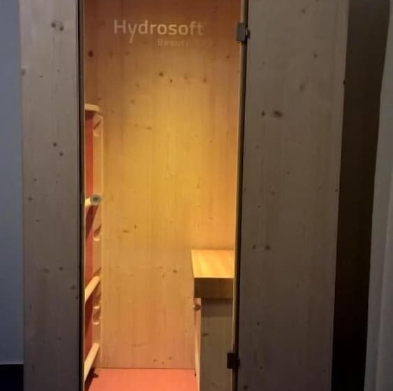 فندق Zum See Garni