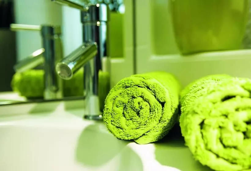 Отель Zum See Garni