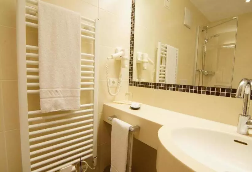 Landhotel & Gasthof Baiernrain