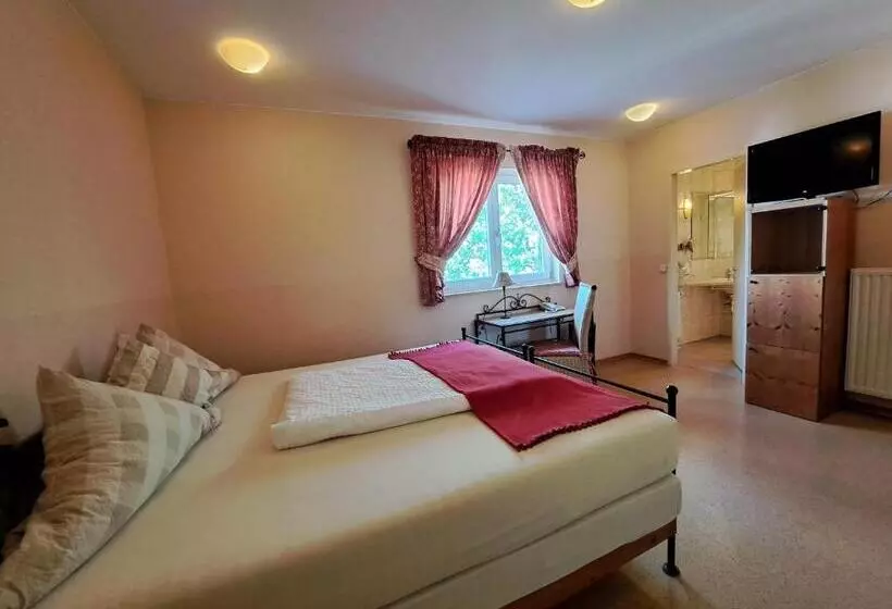 Mediterran Hotel Juwel