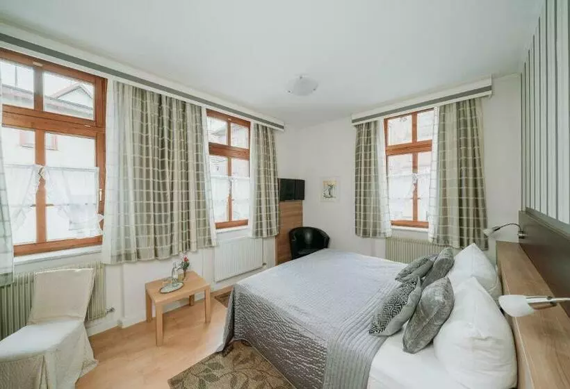 Пансион Fränkischer Gasthof Hotel Zum Koppen