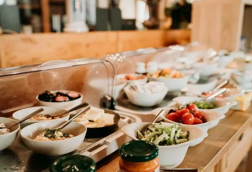 Пансион Fränkischer Gasthof Hotel Zum Koppen