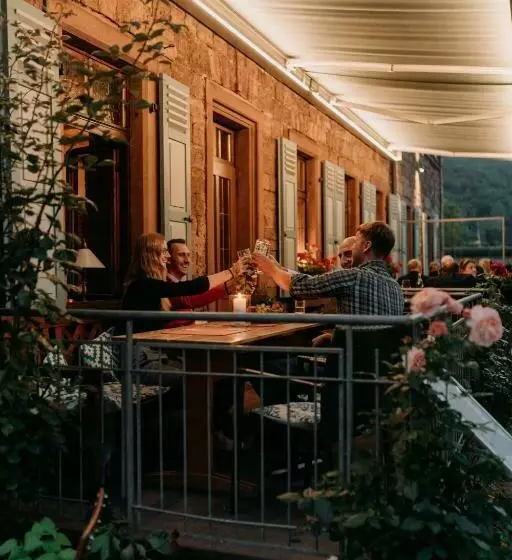 Пансион Fränkischer Gasthof Hotel Zum Koppen