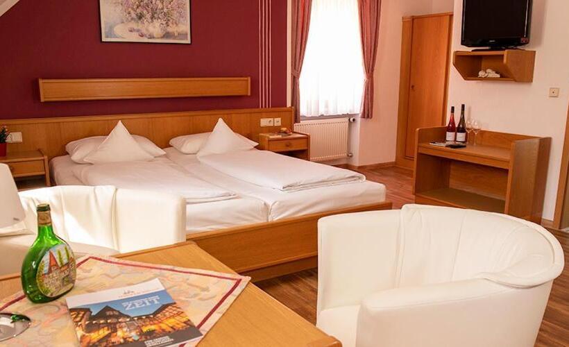 بنسيون Garni Zum Hirschen