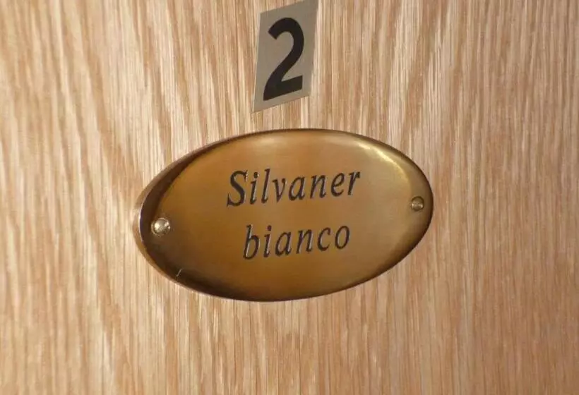 Пансион Garni Zum Hirschen