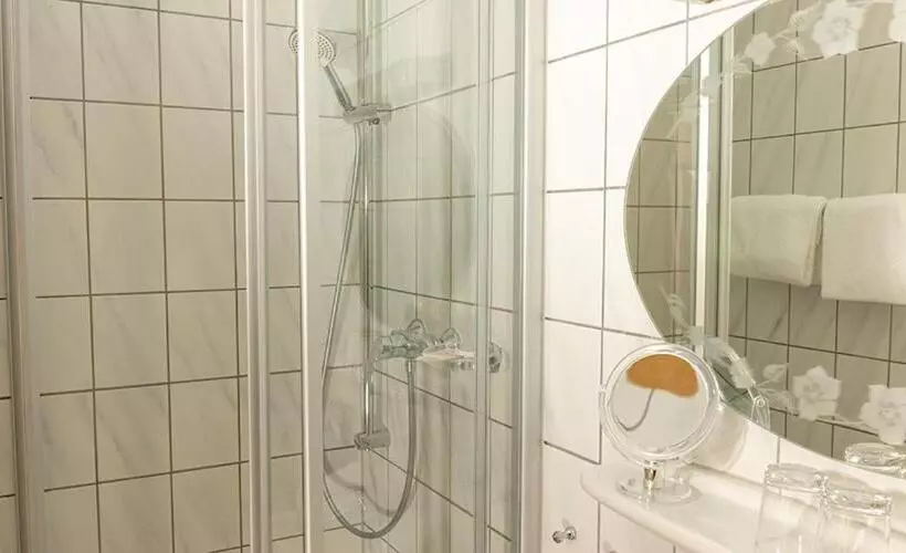 Пансион Garni Zum Hirschen