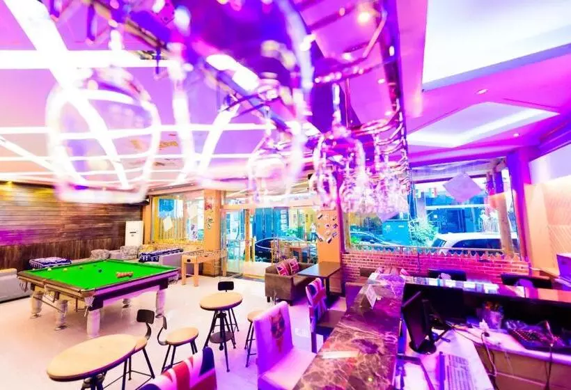 Mount Emei Teddy Bear Hotel玩具熊酒店