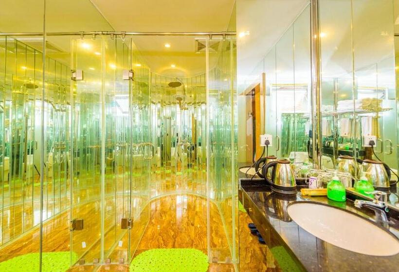 Mount Emei Teddy Bear Hotel玩具熊酒店