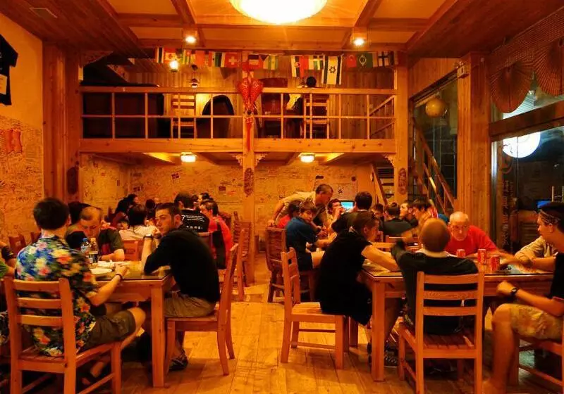 Mount Emei Teddy Bear Hotel玩具熊酒店