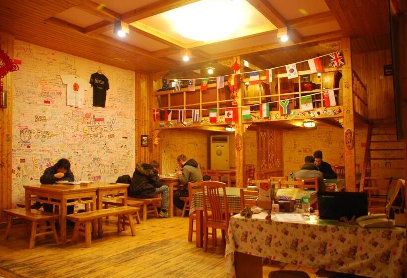 Mount Emei Teddy Bear Hotel玩具熊酒店