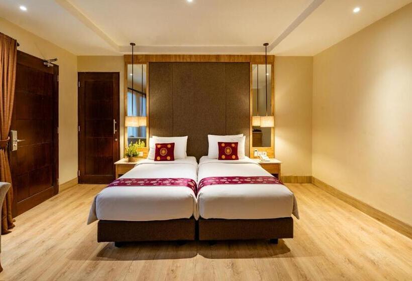 בית מלון כפרי Bali Sunshine Nusa Dua By Nakula