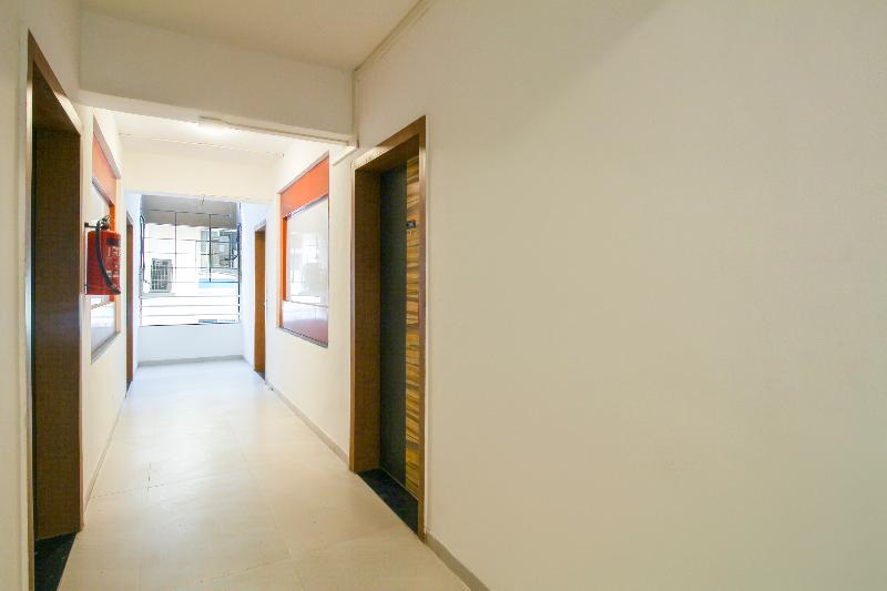 ホテル Collection O 50322 Zeal College Chowk