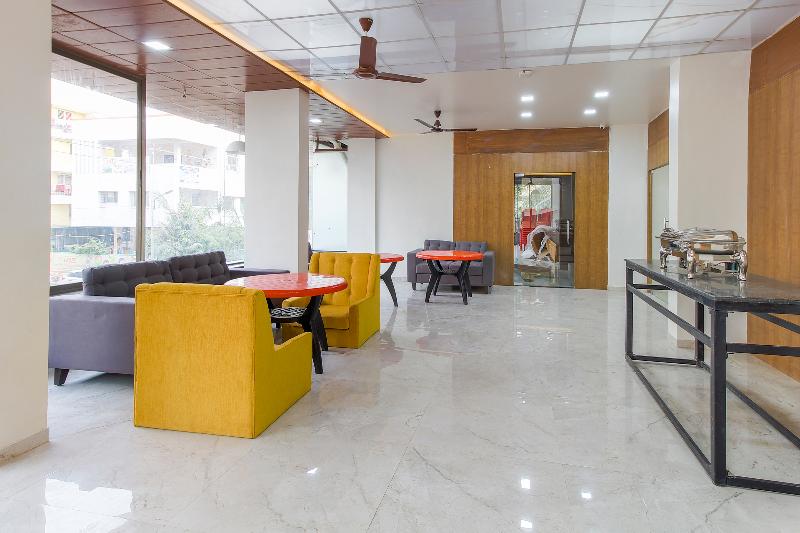 ホテル Collection O 50322 Zeal College Chowk