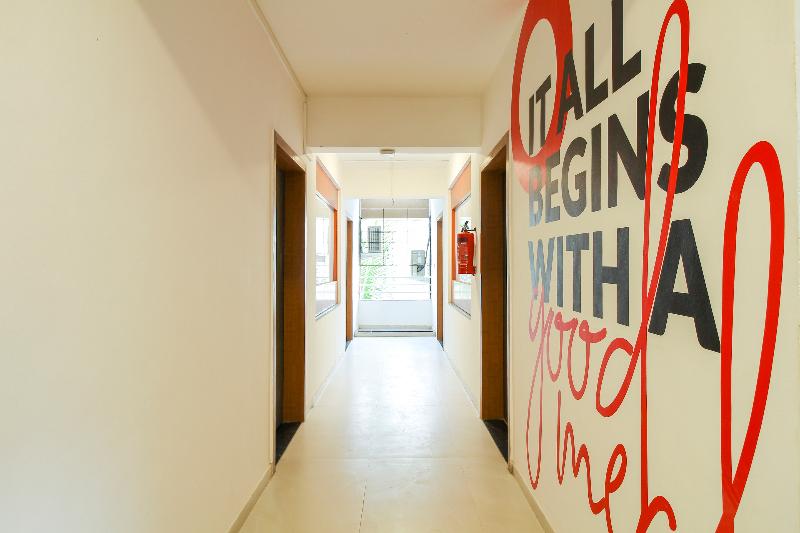 ホテル Collection O 50322 Zeal College Chowk