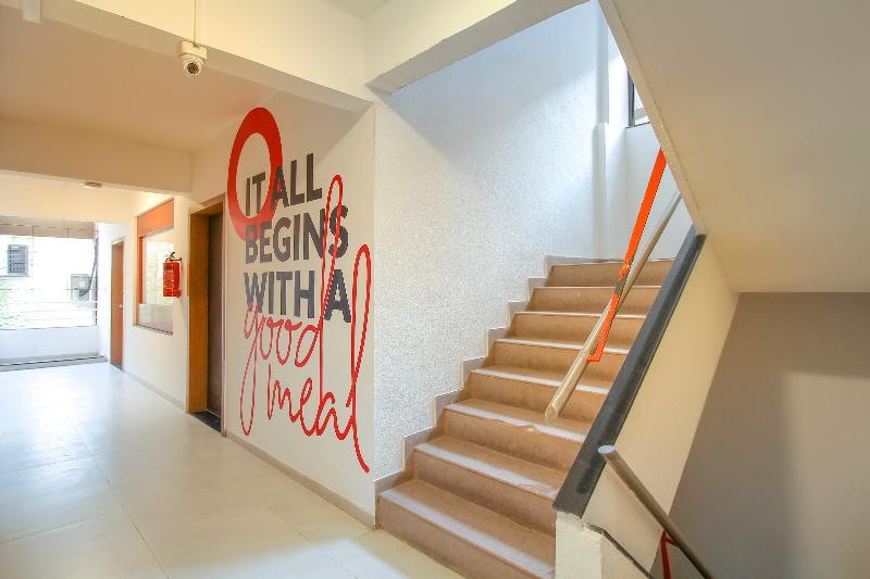 ホテル Collection O 50322 Zeal College Chowk