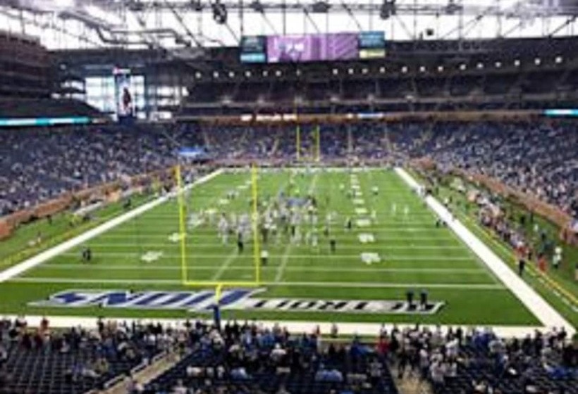 فندق Holiday Inn Express & Suites   Detroit   Dearborn, An Ihg