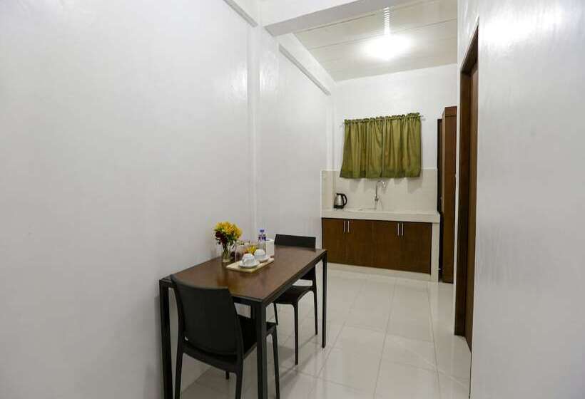 Hotel Jade Apartelle By Oyo Rooms