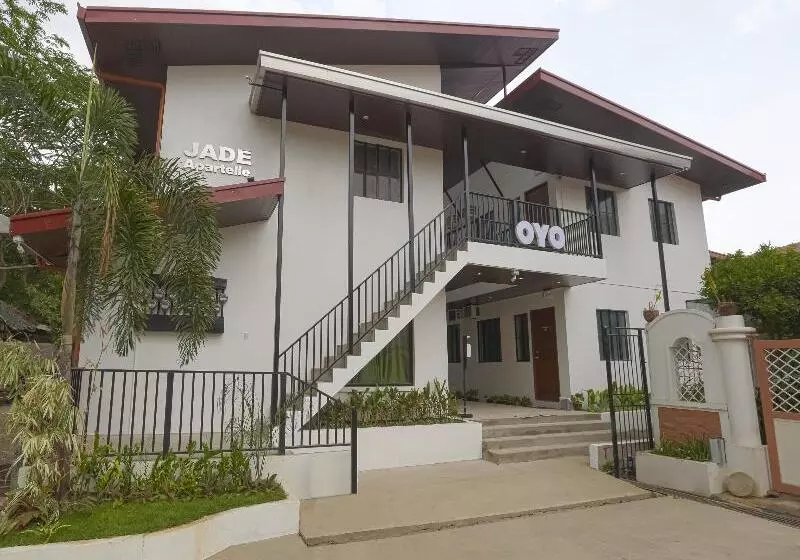 ホテル Jade Apartelle By Oyo Rooms