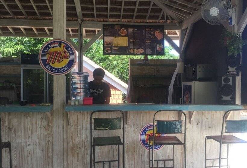 בית מלון כפרי Ms Snack Point Bed & Breakfast