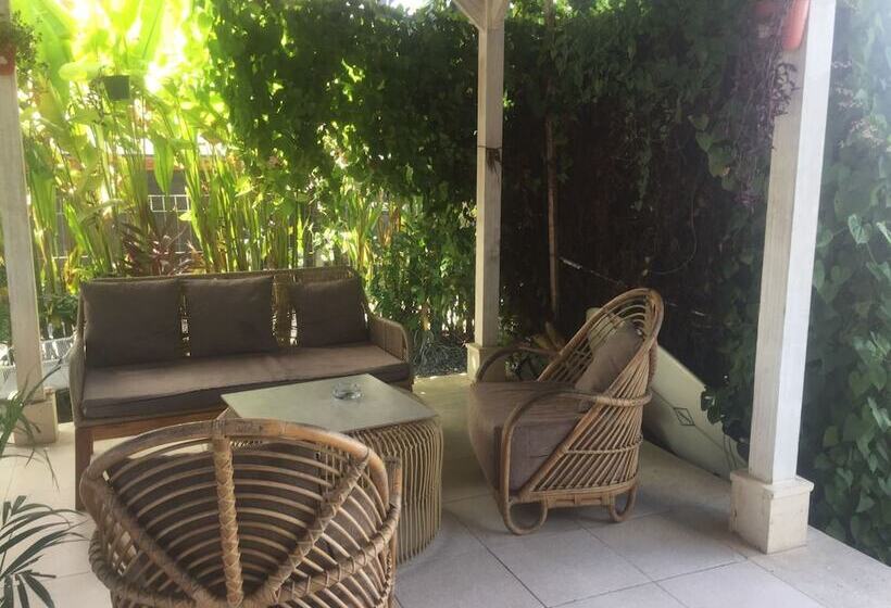 בית מלון כפרי Ms Snack Point Bed & Breakfast