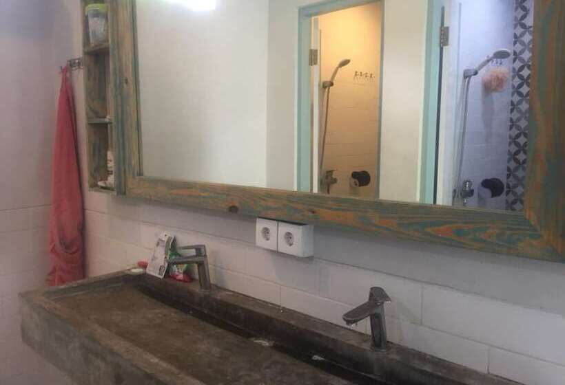 בית מלון כפרי Ms Snack Point Bed & Breakfast