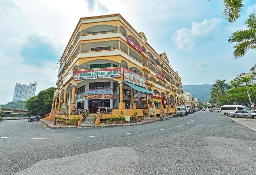 ホテル Oyo 43933 Ferringhi Stay Iinn