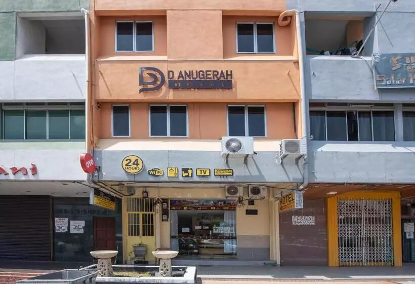 هتل Oyo 90254 D Anugerah