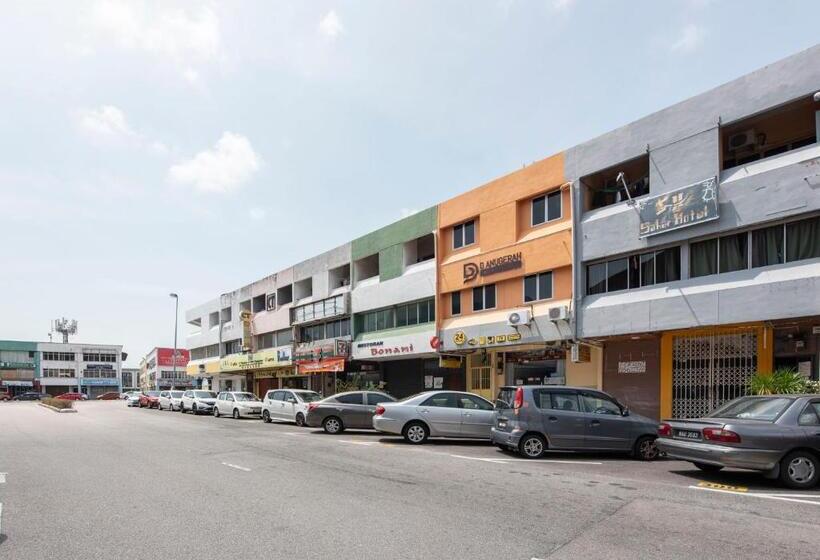 Hotel Oyo 90254 D Anugerah